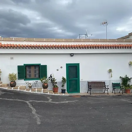 Abuelo Bailon Apartmán
